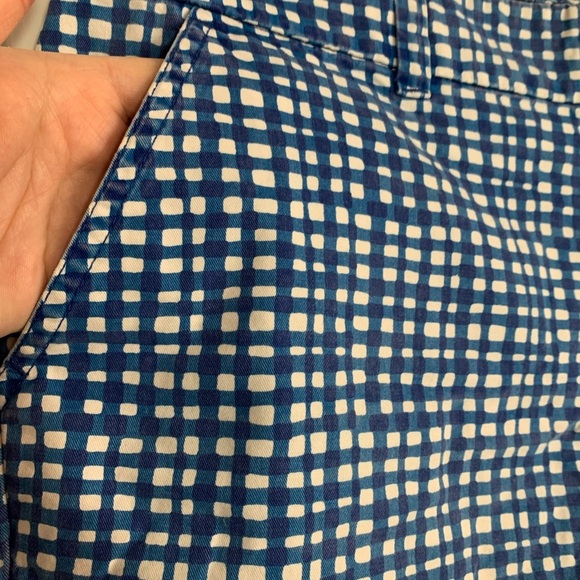 Tommy Hilfiger Classic Blue & White Checkered Shorts - Picture 4 of 10